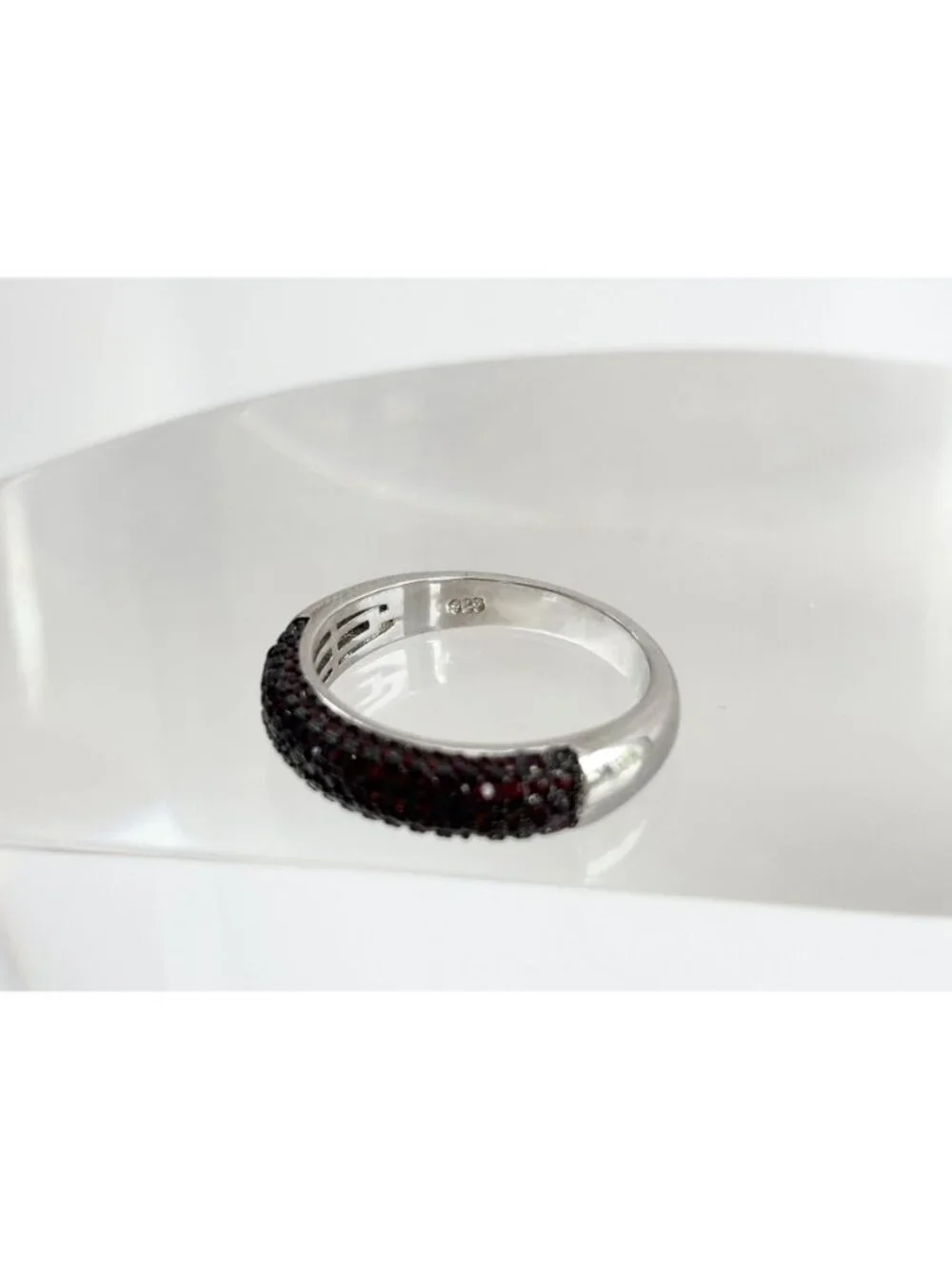 Minimalist Garnet Gemstone Pave Band Sterling Silver 925 Vintage Ring - sz 8